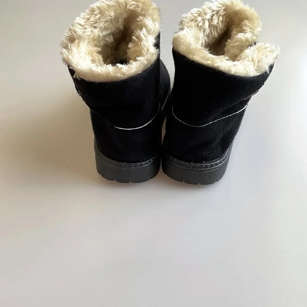 FAUX FUR BLACK BOOTS UNISEX